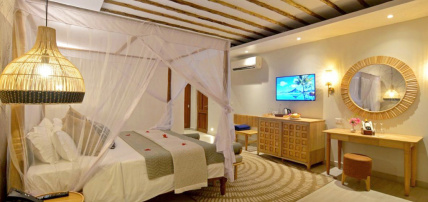 Combiné Neptune Pwani Beach Resort & Spa 5* & Safari 2 nuits dans la réserve de Selous en avion, Séjour Tanzanie, Zanzibar par Ôvoyages Combiné Neptune Pwani Beach Resort & Spa 5* & Safari 2 nuits dans la réserve de Selous en avion, Séjour Tanzanie, Zanzibar par Ôvoyages