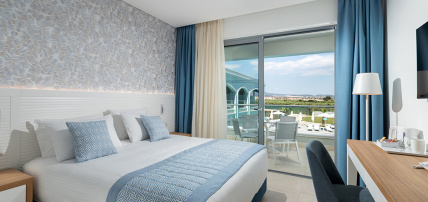 Hôtel Blue Lagoon Queen 5*, Séjour Grèce & ses îles, Thessalonique et sa région par Ôvoyages Hôtel Blue Lagoon Queen 5*, Séjour Grèce & ses îles, Thessalonique et sa région par Ôvoyages