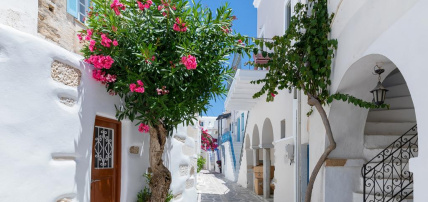 Combiné île de Santorin, île de Paros & île de Mykonos 2* ou 3*, Combiné Grèce & ses îles, Cyclades, Santorin par Ôvoyages Combiné île de Santorin, île de Paros & île de Mykonos 2* ou 3*, Combiné Grèce & ses îles, Cyclades, Santorin par Ôvoyages